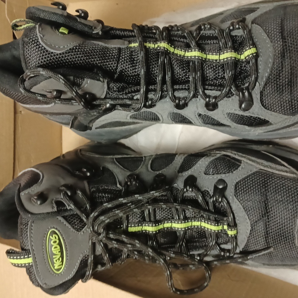 Men Boots - Picture 8 of 13